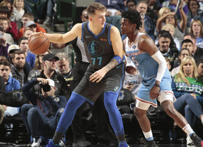 场次中接连 场次中接连