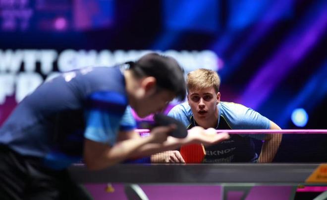 累和努力的 累和努力的