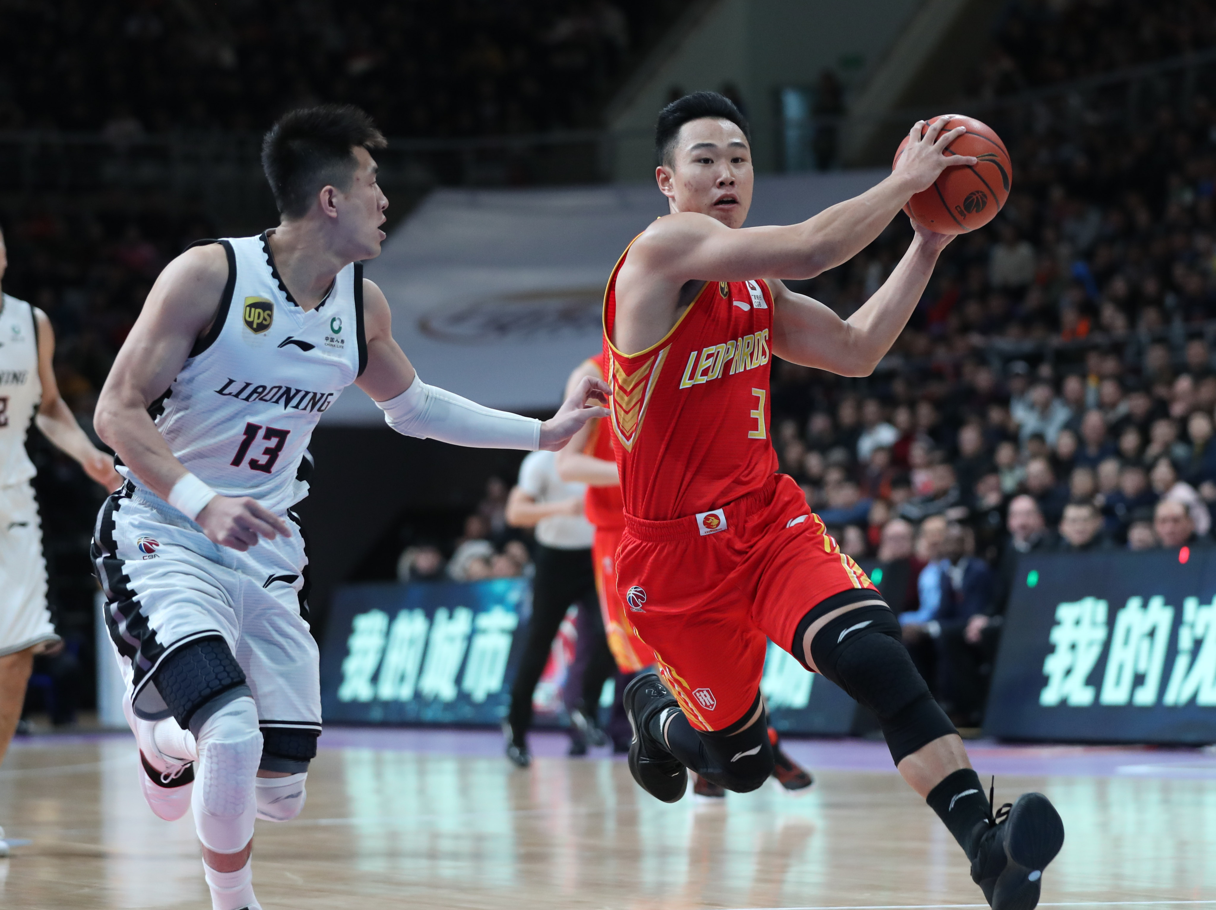 特朗普的支 特朗普的支